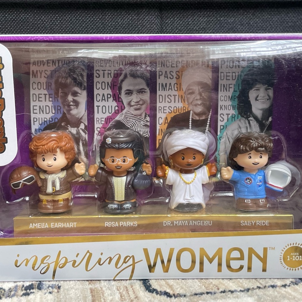 BNIB Little People Inspiring Women Set